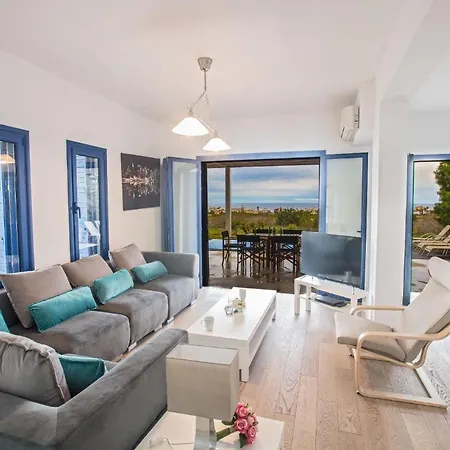 Ferienhaus Mit Privatpool Fur 8 Personen Ca 180 Qm In Protaras, Sudkuste Von Zypern *